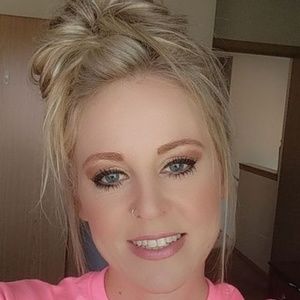 Meet your Posher, Kari